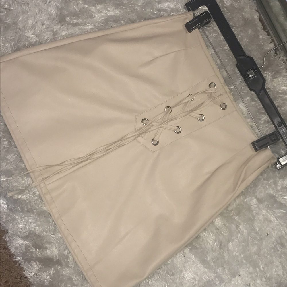 Nude Pink Mini skirt!